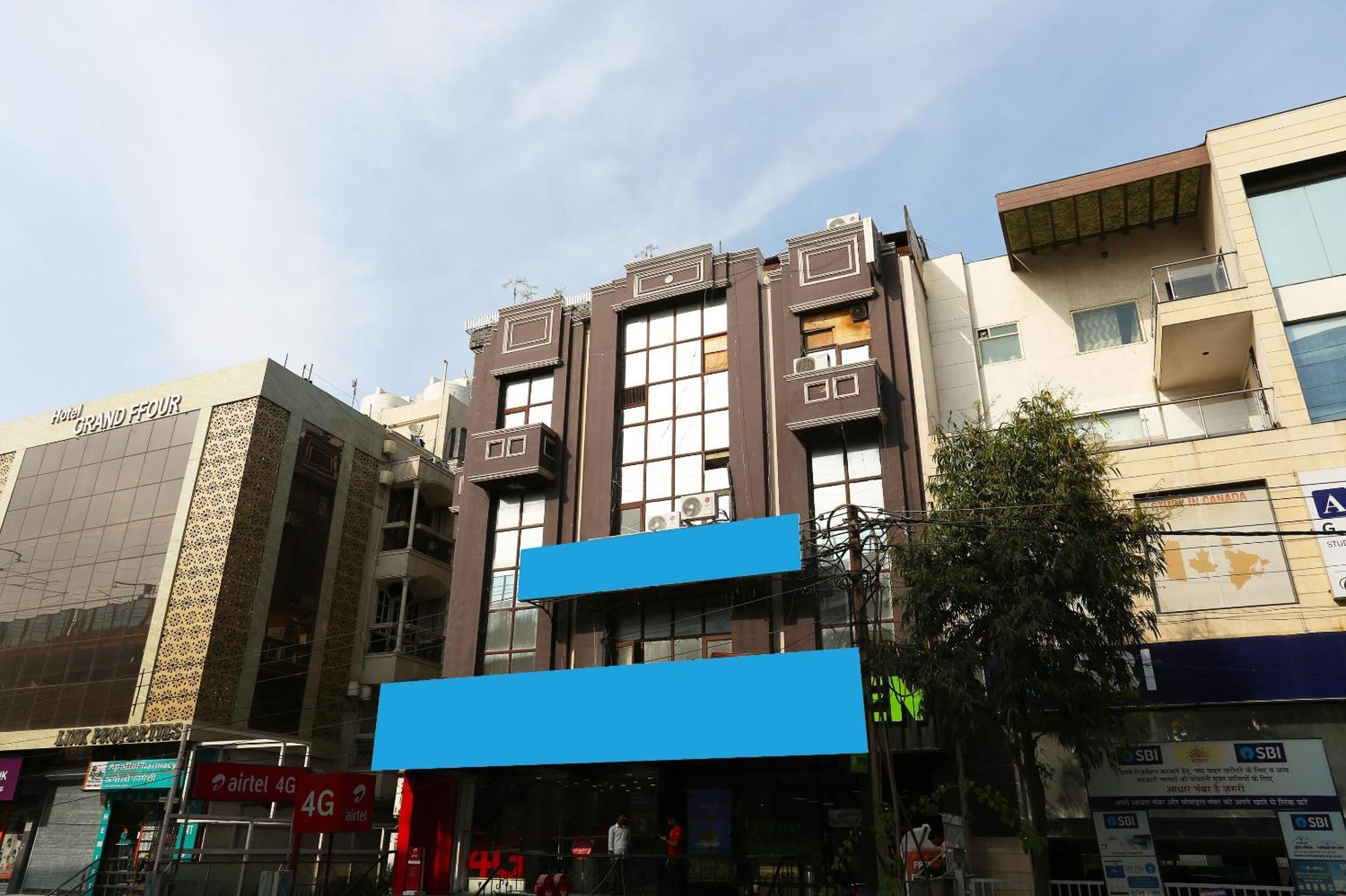 Oyo Flagship Hotel F Five Ню Делхи Екстериор снимка